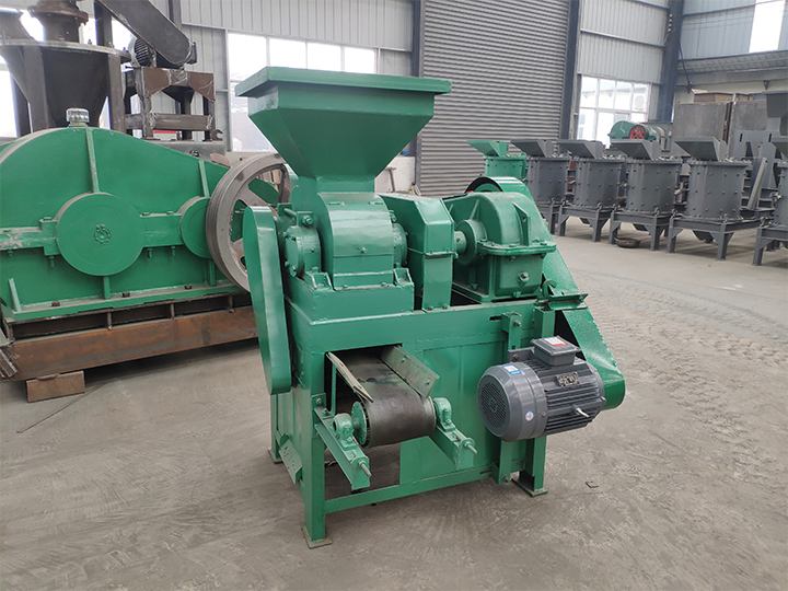 Coal ball briquette machine