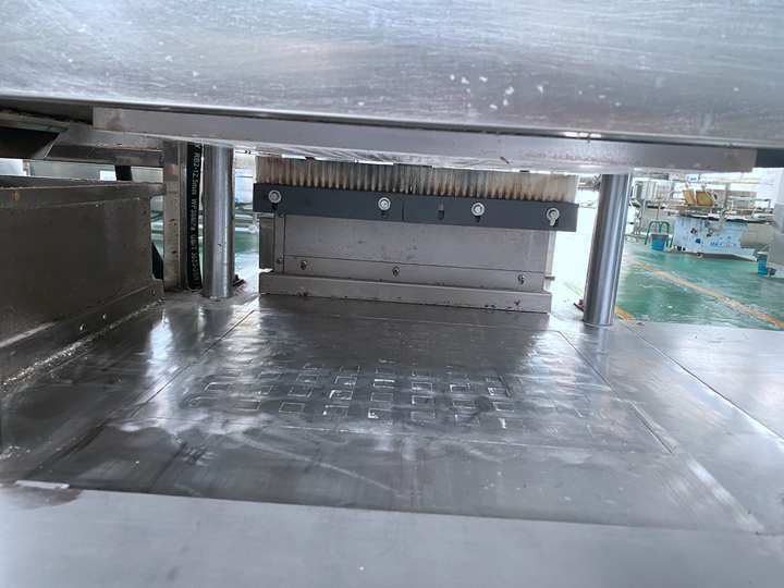 Hydraulic Hookah Charcoal Briquetting Machine