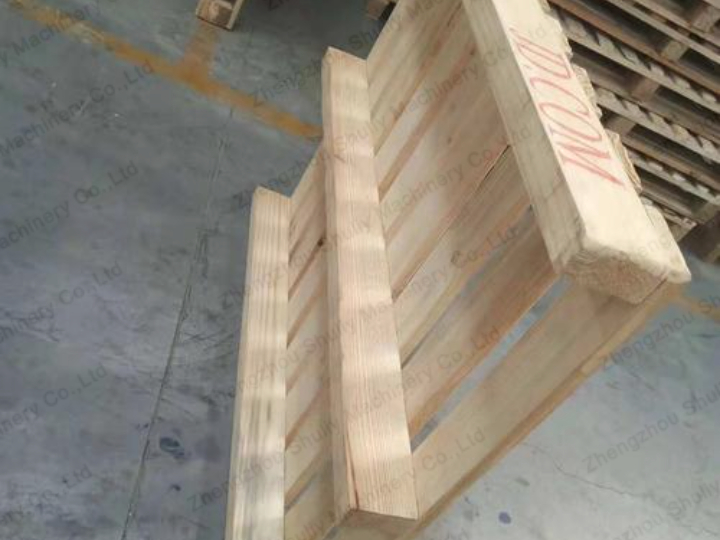 Wood Pallet Block 