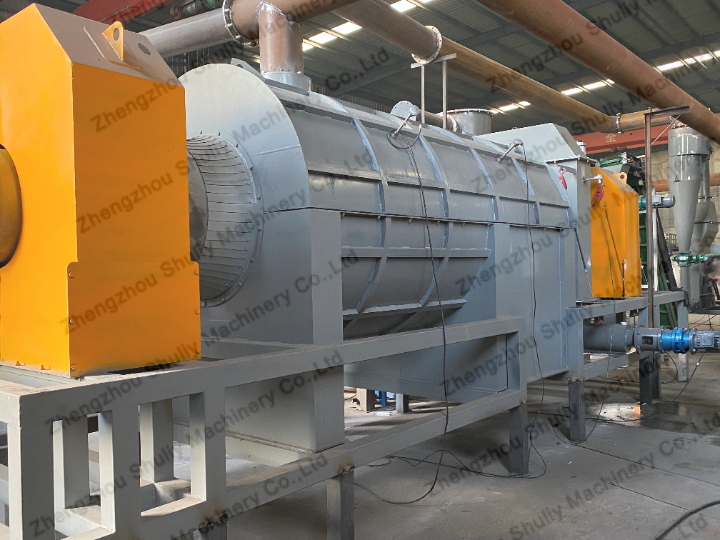 Continuous carbonization furnace