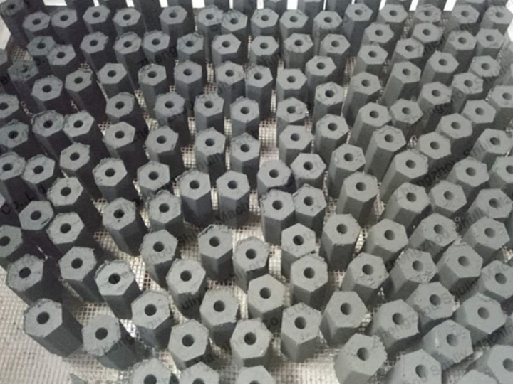Briquettes de charbon de bois