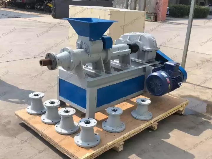 charcoal forming machine