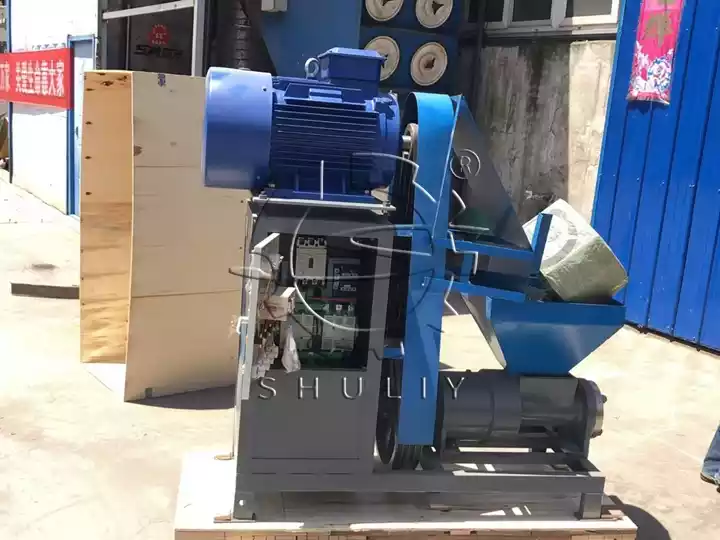 sawdust briquette maker