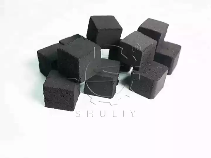快速点燃的木炭