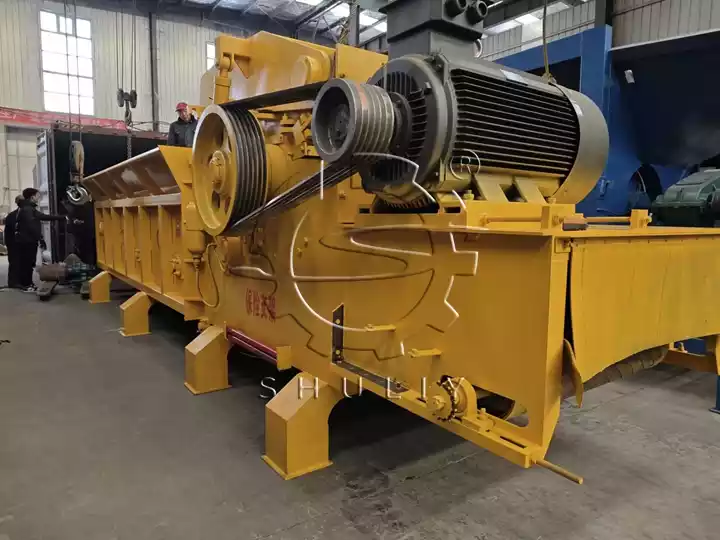 Large Comprehensive Wood Crusher