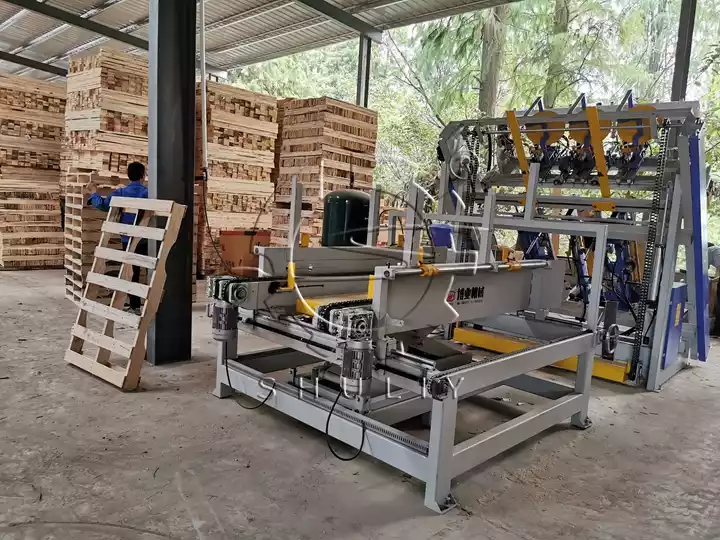 Wooden Pallet Manufacturing Equipment