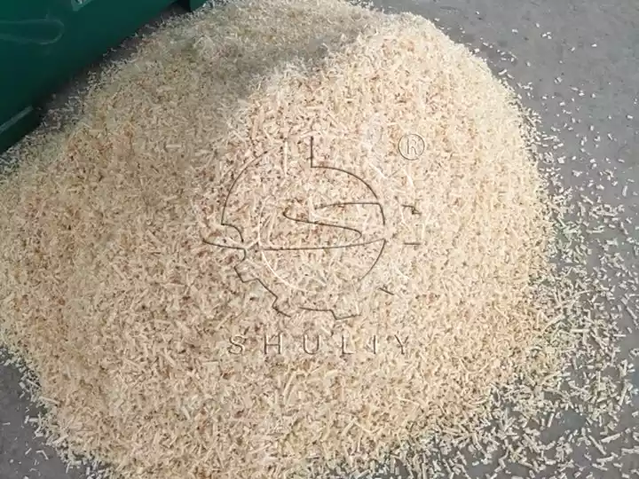Thin Wood Shavings (Finished Product)